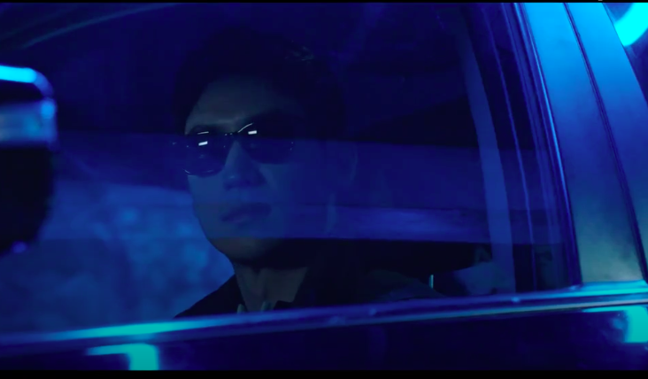 Phim Taxi Driver 2 tập 11: Lee Je Hoon &quot;chết đi sống lại&quot; sau tai nạn kinh hoàng? - Ảnh 5.