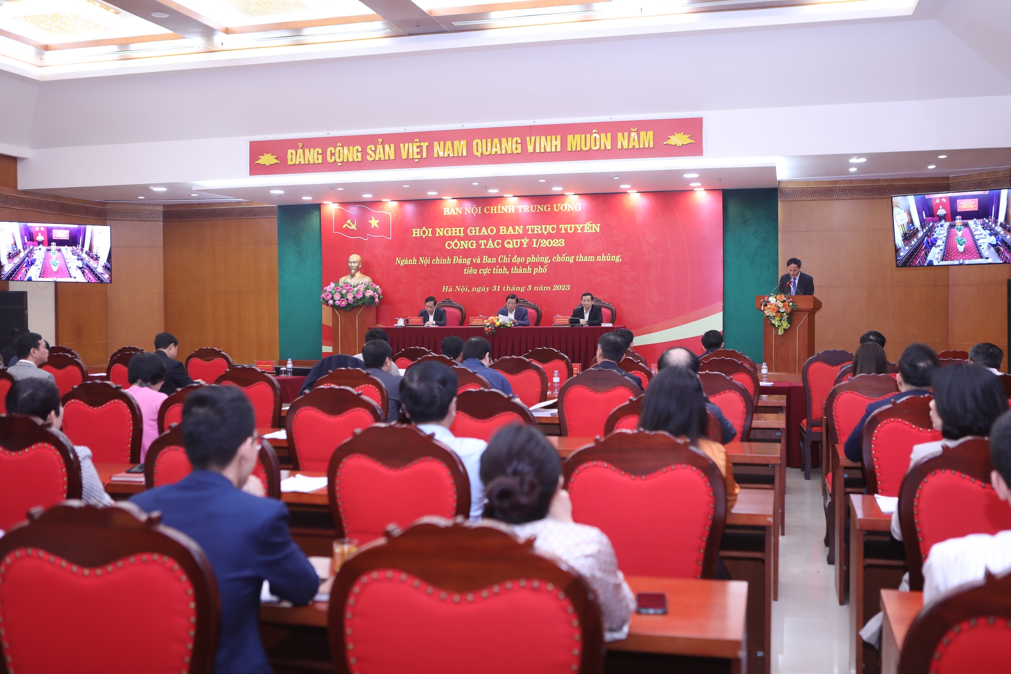 Trưởng Ban Nội chính Trung ương: Tập trung xử lý dứt điểm vụ Việt Á, AIC, FLC và các vụ liên quan đến lãnh đạo - Ảnh 2.