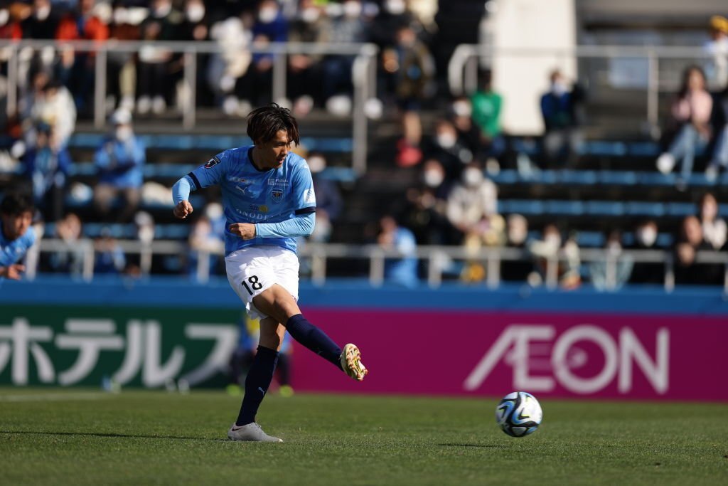 Công Phượng vắng mặt, Yokohama FC nhận thất bại thứ 2 - Ảnh 3.