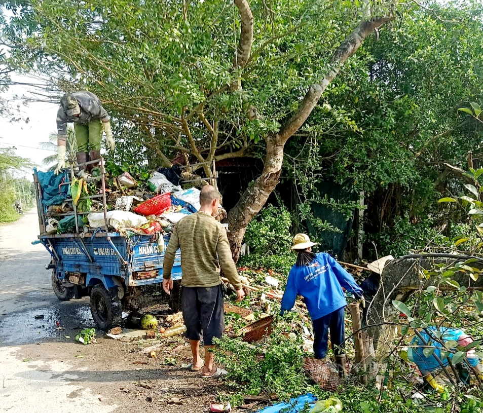 Sông Cà Mau ở Ninh Bình được dọn sạch sau phản ánh của Dân Việt - Ảnh 3.