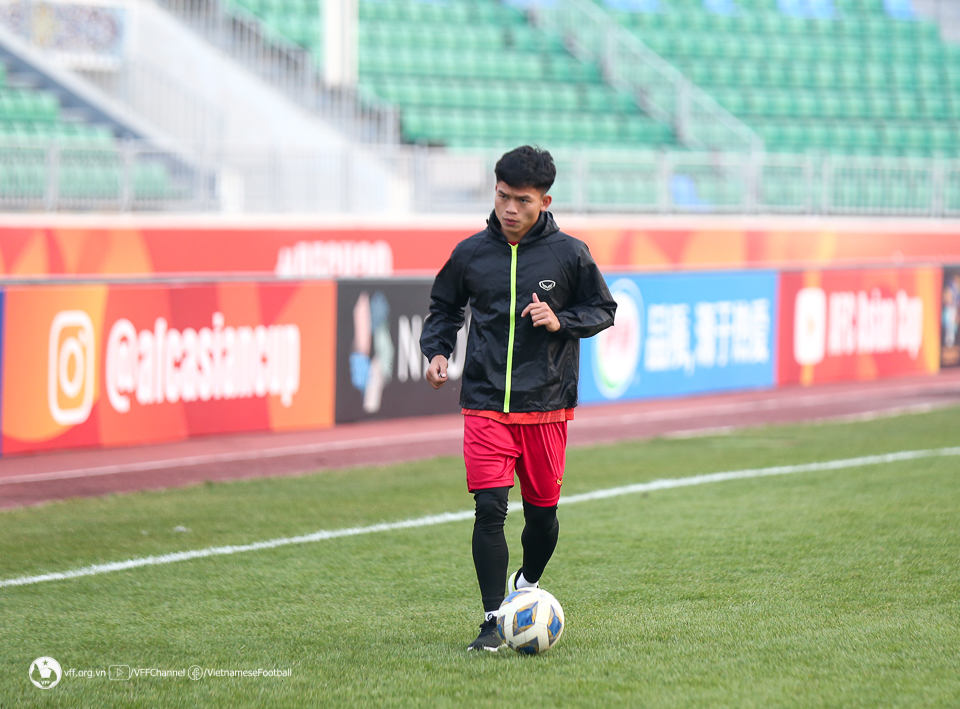 U20 Việt Nam nhiều khả năng vắng trụ cột khi đấu U20 Iran - Ảnh 1.