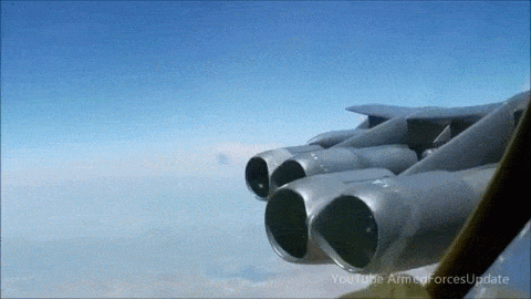 Mỹ điều &quot;pháo đài bay&quot; B-52 tới bán đảo Triều Tiên - Ảnh 5.