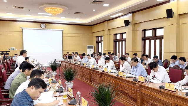 Chủ tịch tỉnh Quảng Ngãi kiến nghị Bộ trưởng GTVT gỡ khó cho dự án cao tốc Bắc – Nam - Ảnh 1.