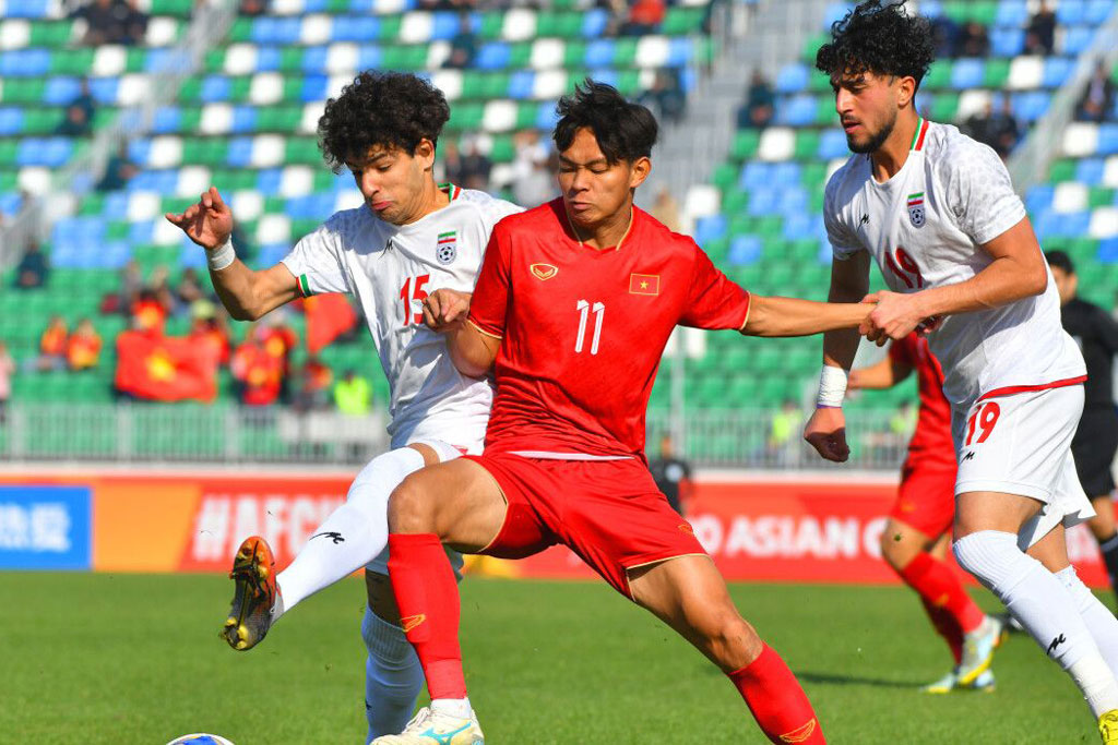 U20 Việt Nam vs U20 Iran - Ảnh 1.