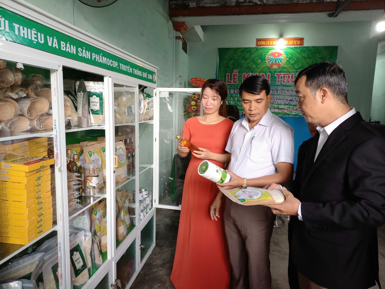 Quảng Nam: Hội Nông dân Quế Sơn giúp nông dân tiêu thụ sản phẩm OCOP - Ảnh 2.