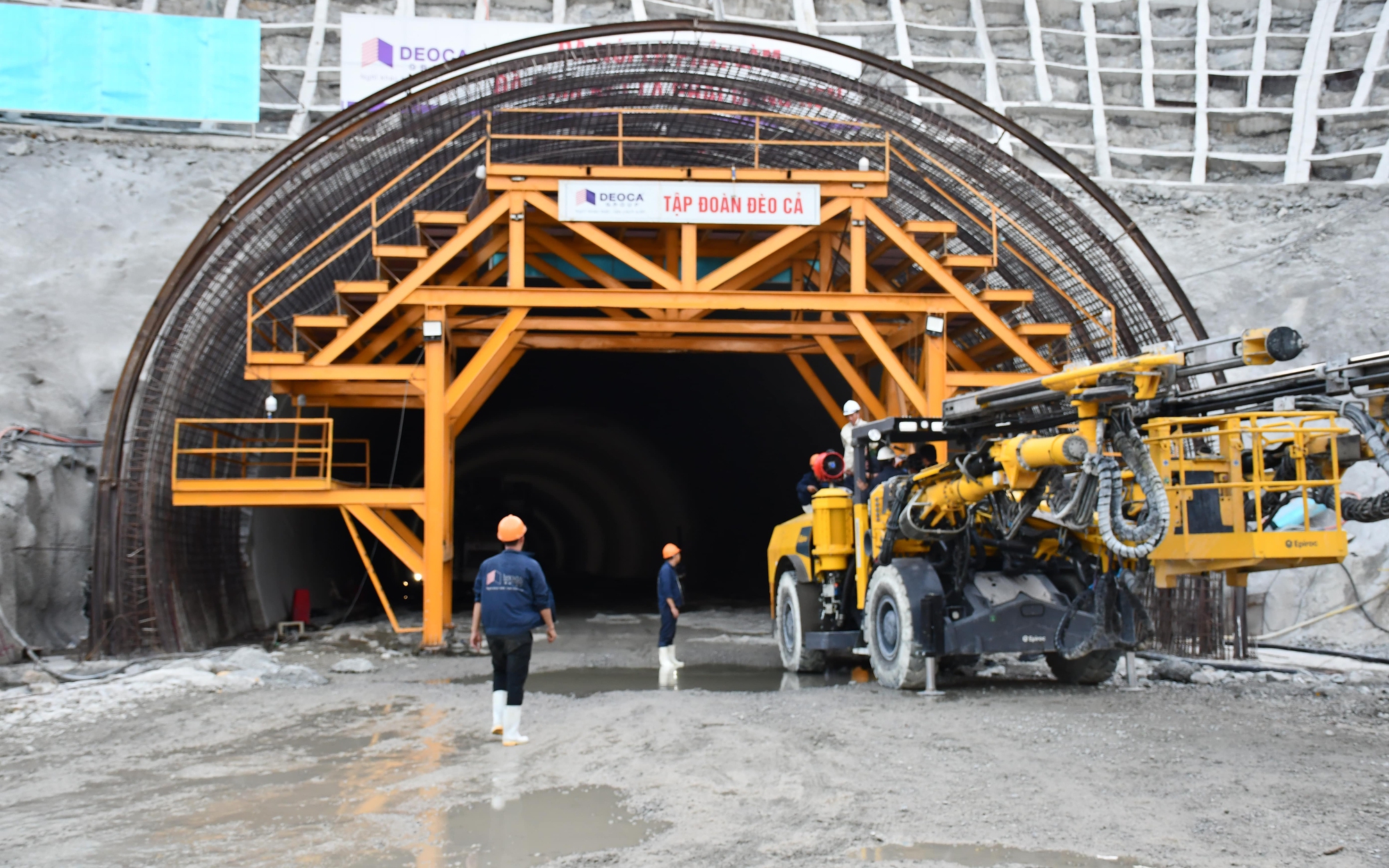 Cao tốc Bắc - Nam: Tập đoàn Đèo Cả cảnh báo hầm đường bộ lớn thứ 4 cả nước nguy cơ… dừng đào
