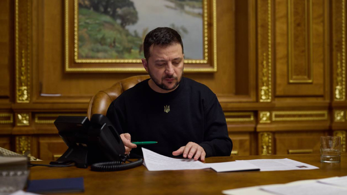 Tổng thống Zelensky tổ chức cuộc họp chuẩn bị cho trận chiến lớn, cảnh báo tương lai Liên hợp quốc phụ thuộc Ukraine - Ảnh 1.