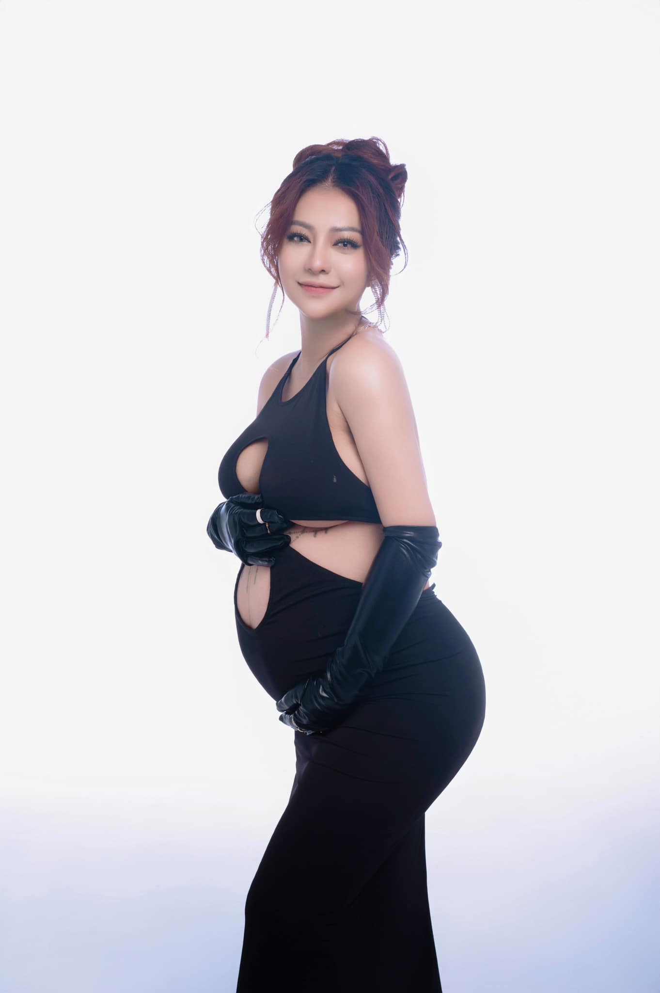 Từng tuyên bố không muốn sinh con, ca sĩ MiA gây bất ngờ khi xác nhận mang thai - Ảnh 1.