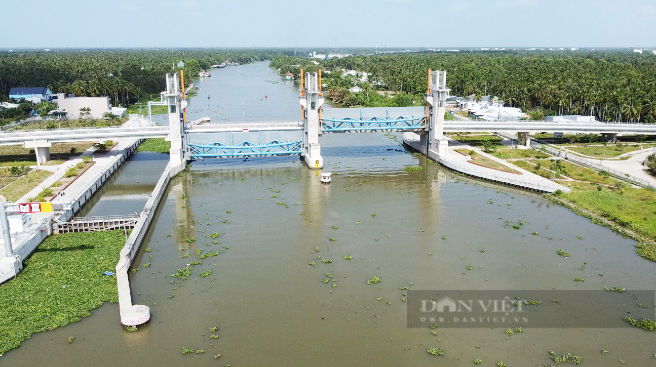 Siêu công trình thủy lợi lớn nhất Việt Nam sau 1 năm vận hành: Đề xuất làm thêm hàng loạt công trình khác (Bài 3) - Ảnh 3.
