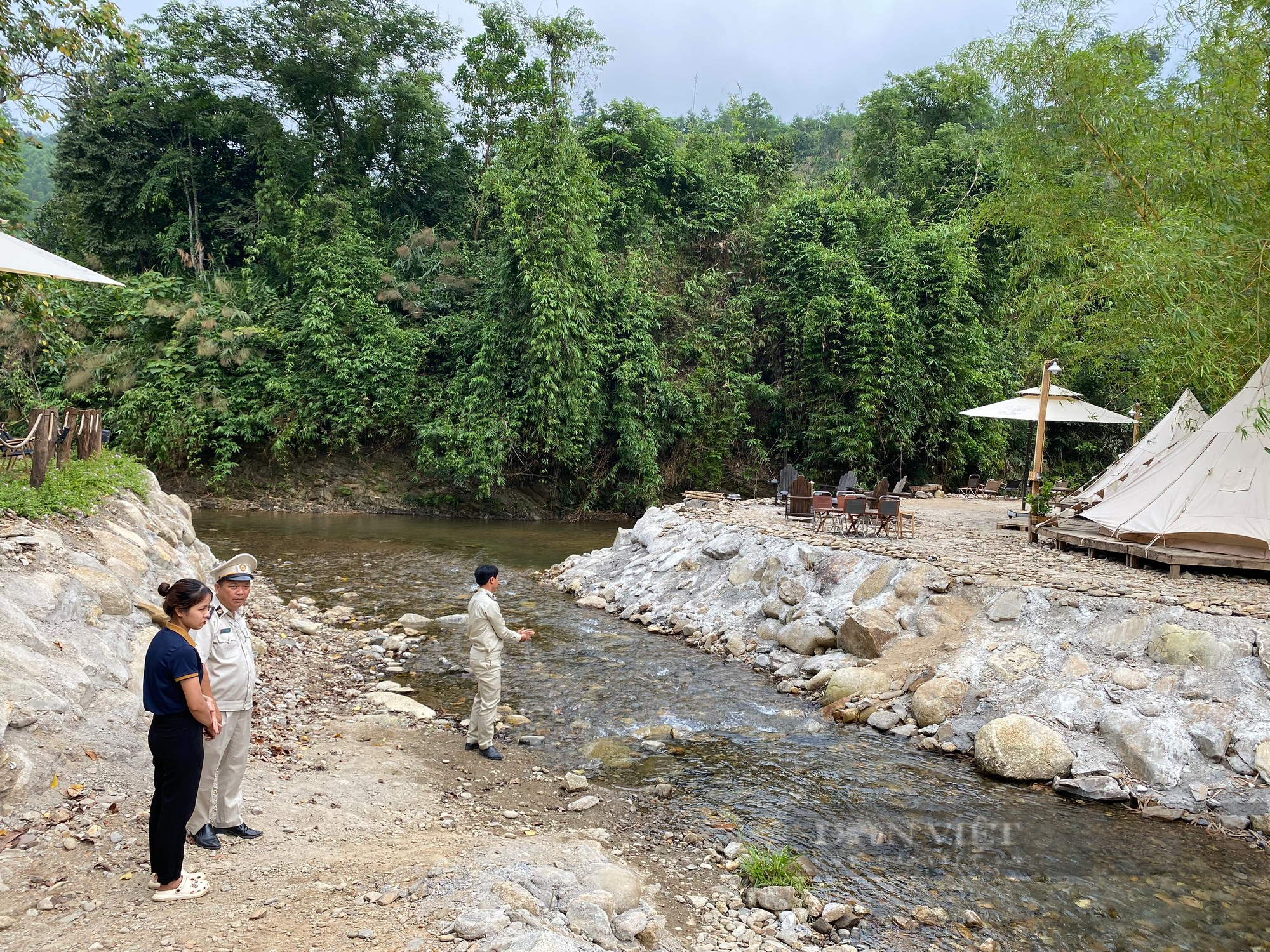 Kiểm tra các khu du lịch &quot;bê tông hóa&quot; sông Luông Đông - Ảnh 2.