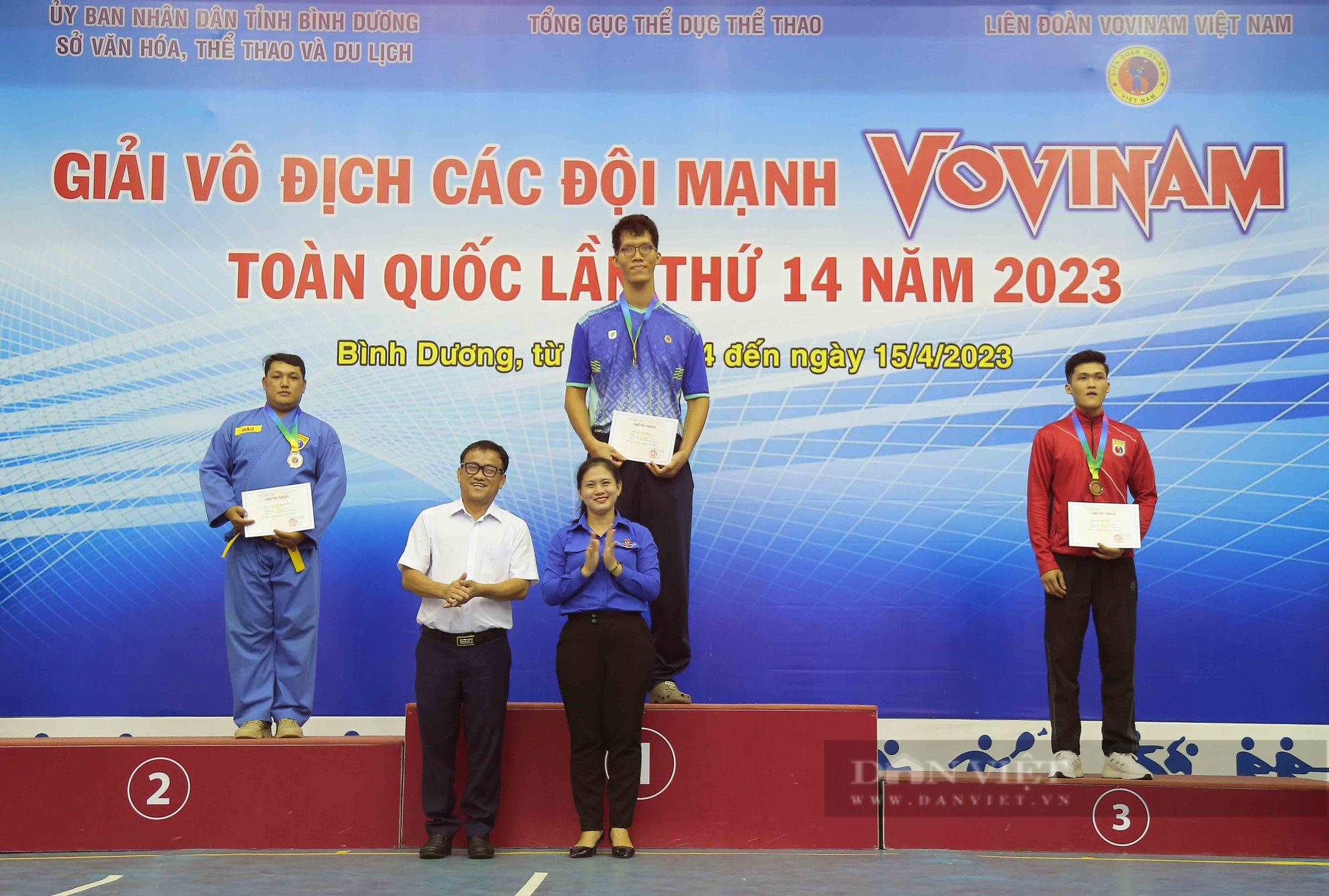 Giành HCV quốc gia, võ sĩ khổng lồ Trần Ngọc Tú vẫn lỡ hẹn SEA Games 32 - Ảnh 10.