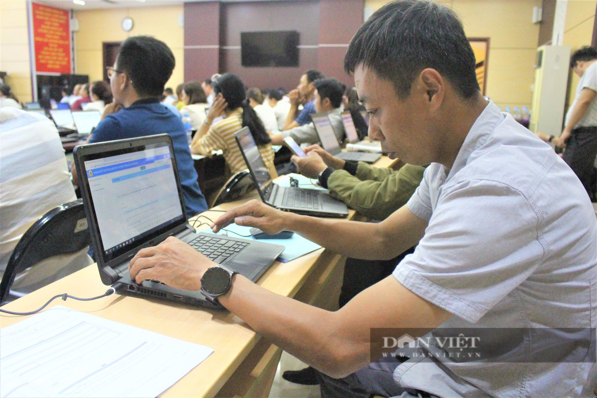 Đắk Lắk ứng dụng phần mềm đánh giá tiêu chí nông thôn mới - Ảnh 2.