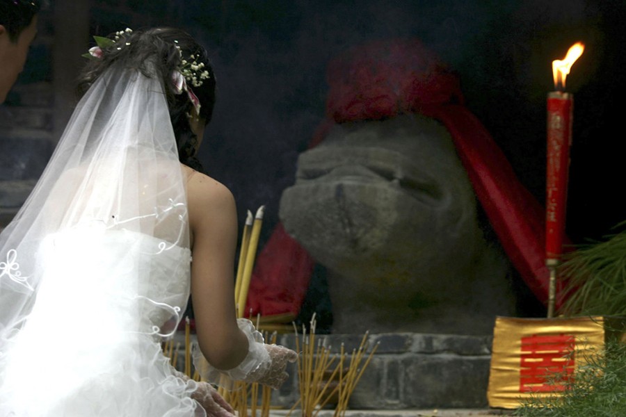 Đám cưới ma ở Trung Quốc cùng hệ lụy “chợ đen” đấu giá xác và tội phạm cướp mộ - Ảnh 7.
