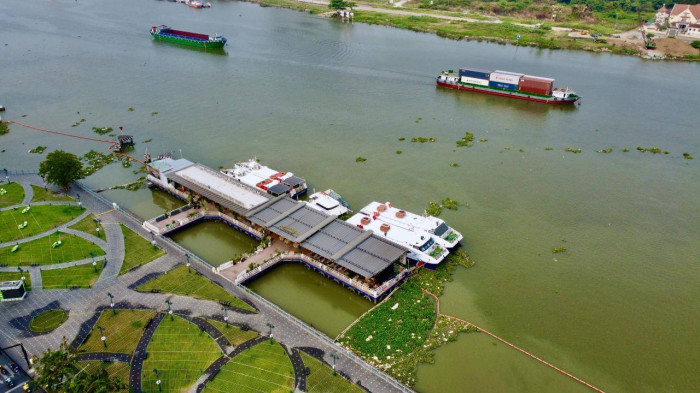 TP.HCM gia hạn khai thác tàu cao tốc ở bến Bạch Đằng - Ảnh 1.