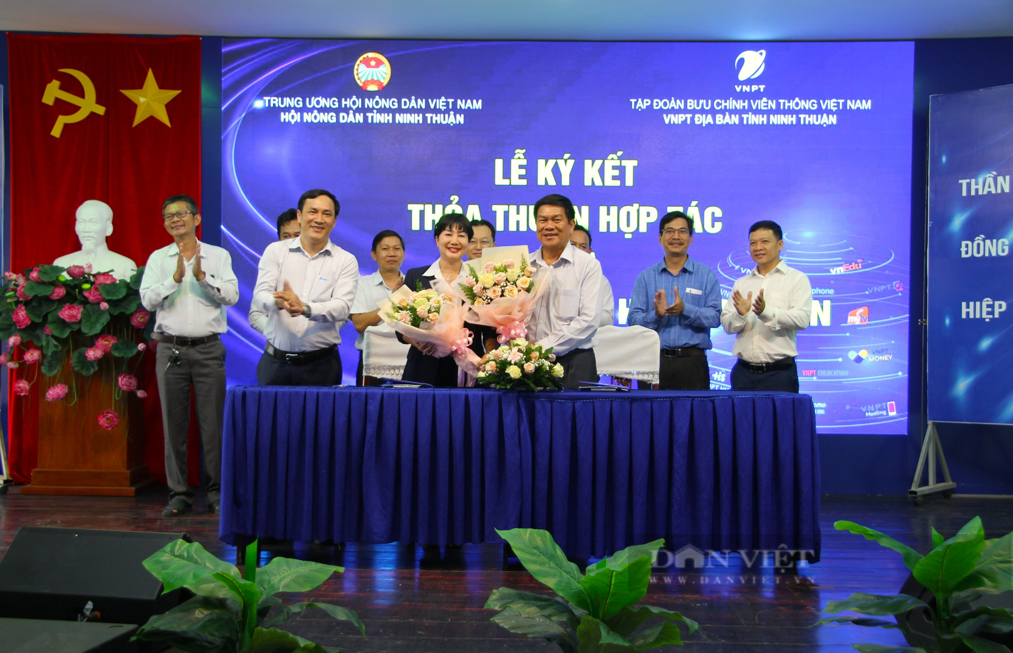 Hội Nông dân Ninh Thuận và VNPT Ninh Thuận ký kết hợp tác chuyển đổi số giai đoạn 2023 - 2028 - Ảnh 1.