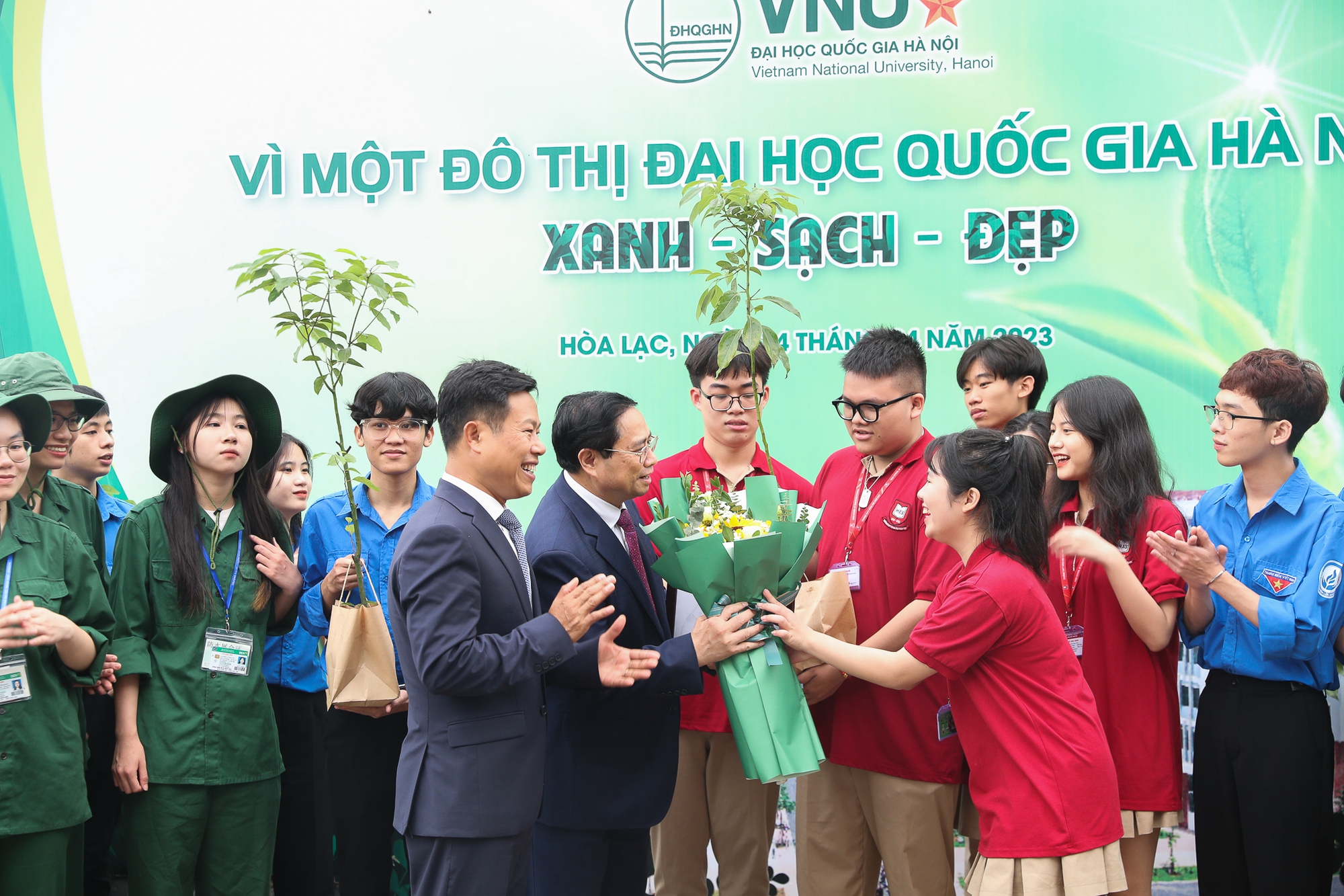 Thủ tướng kỳ vọng Đại học Quốc gia Hà Nội tầm cỡ hàng đầu trong khu vực và quốc tế - Ảnh 5.