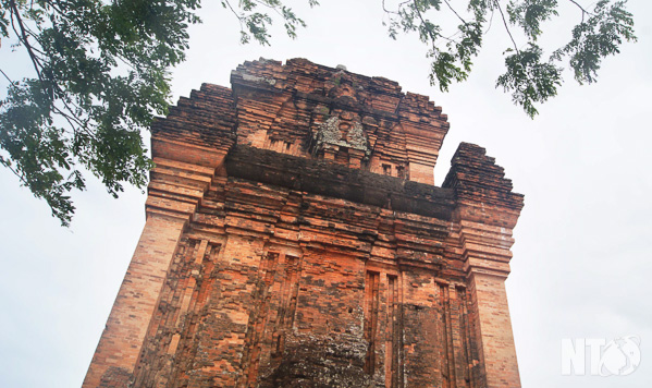 Dấu ấn văn hóa Champa trên Tháp Nhạn ở Phú Yên - Ảnh 9.