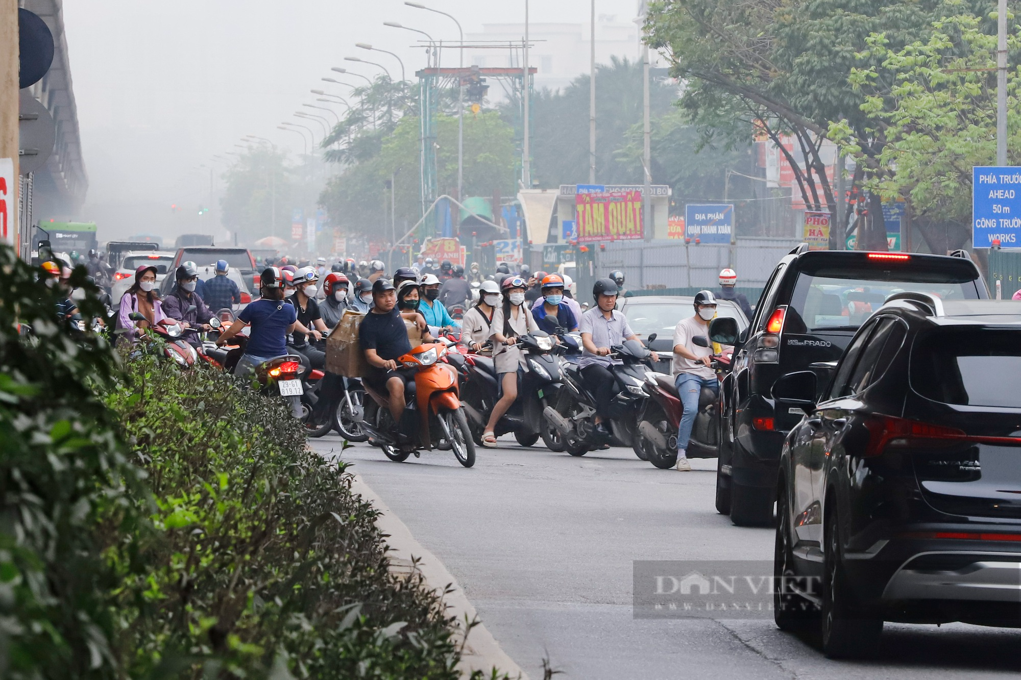 Xe máy đi ngược chiều, quay đầu bỏ chạy khi thấy chốt CSGT tại đường Nguyễn Xiển mở rộng - Ảnh 5.