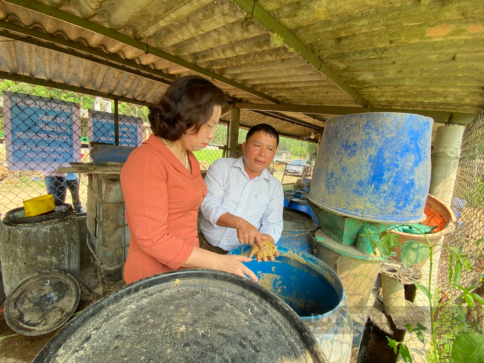 Phó Chủ tịch Trung ương Hội ND Bùi Thị Thơm: Sản xuất nông sản phải phù hợp nhu cầu thị trường - Ảnh 4.