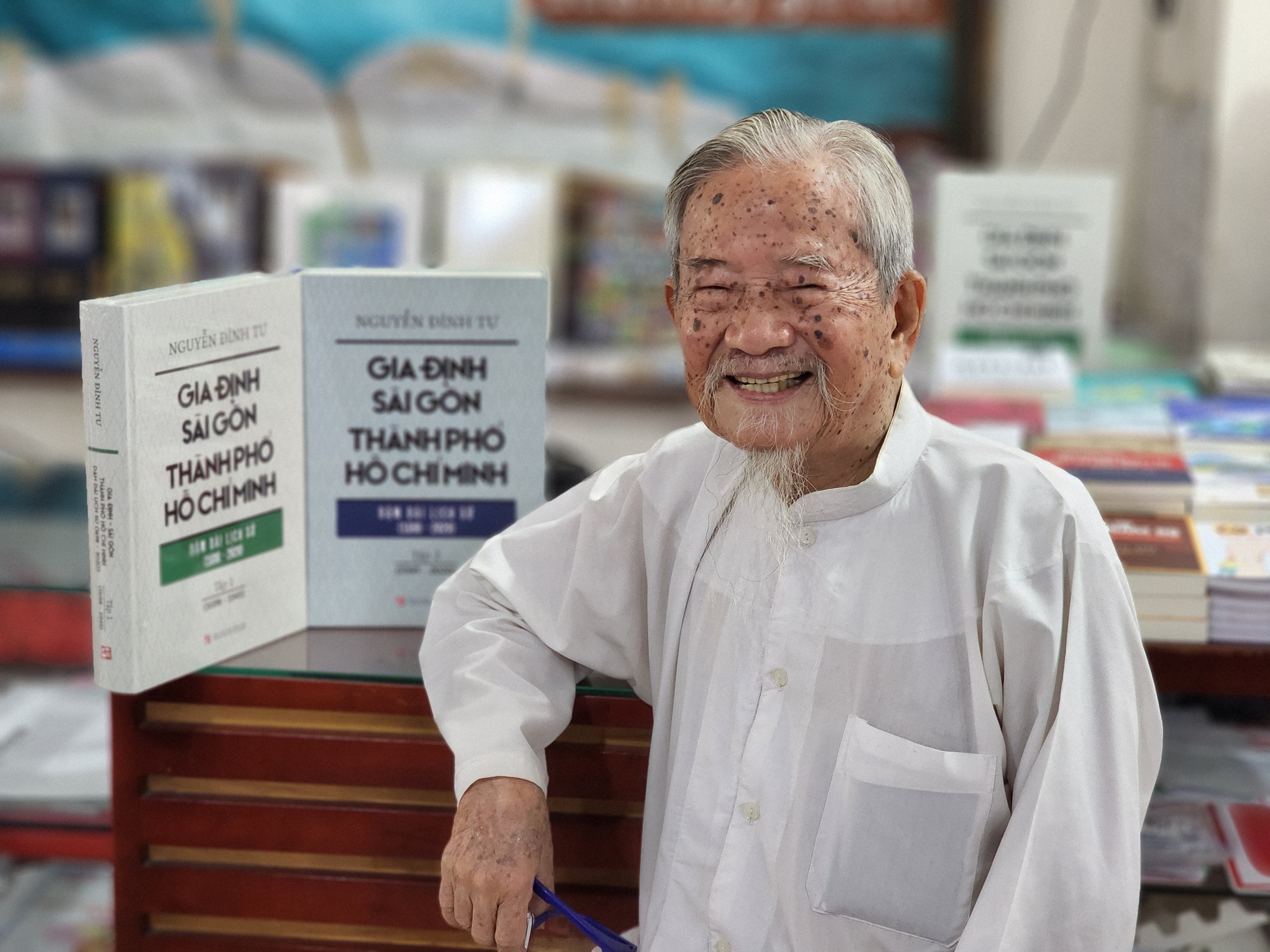 &quot;Gia Định - Sài Gòn - Thành phố Hồ Chí Minh&quot; qua cái nhìn của nhà nghiên cứu 103 tuổi - Ảnh 3.
