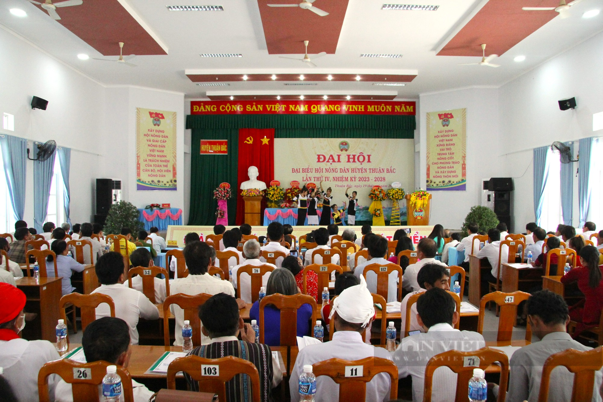 Đại Hội đại biểu Hội Nông dân huyện Thuận Bắc (Ninh Thuận), ông Nguyễn Văn Lắm tái cử chức Chủ tịch  - Ảnh 1.