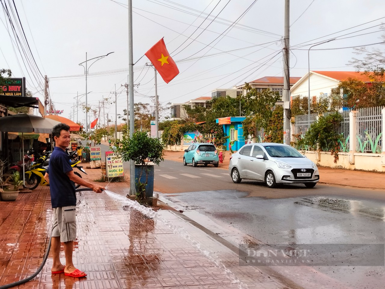 Nắng gắt gió lớn bụi mạnh, âm u ít gió ít bụi, cư dân ven sân bay Long Thành vẫn khổ vì bụi bủa vây - Ảnh 13.