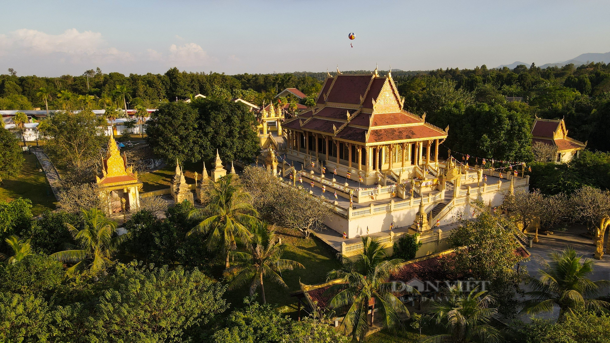 Độc đáo kiến trúc chùa Khmer duy nhất ở Hà Nội - Ảnh 1.