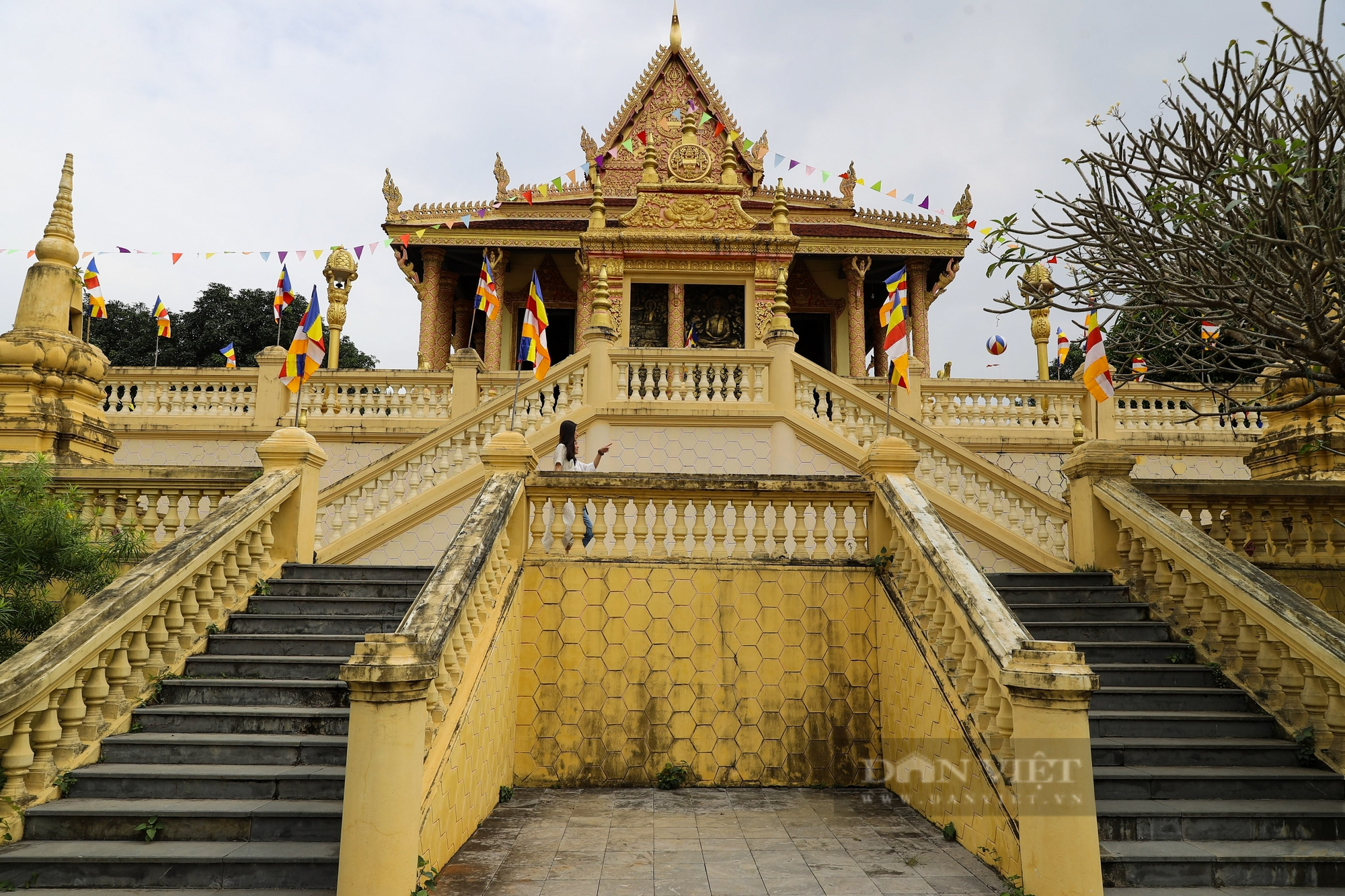 Độc đáo kiến trúc chùa Khmer duy nhất ở Hà Nội - Ảnh 3.