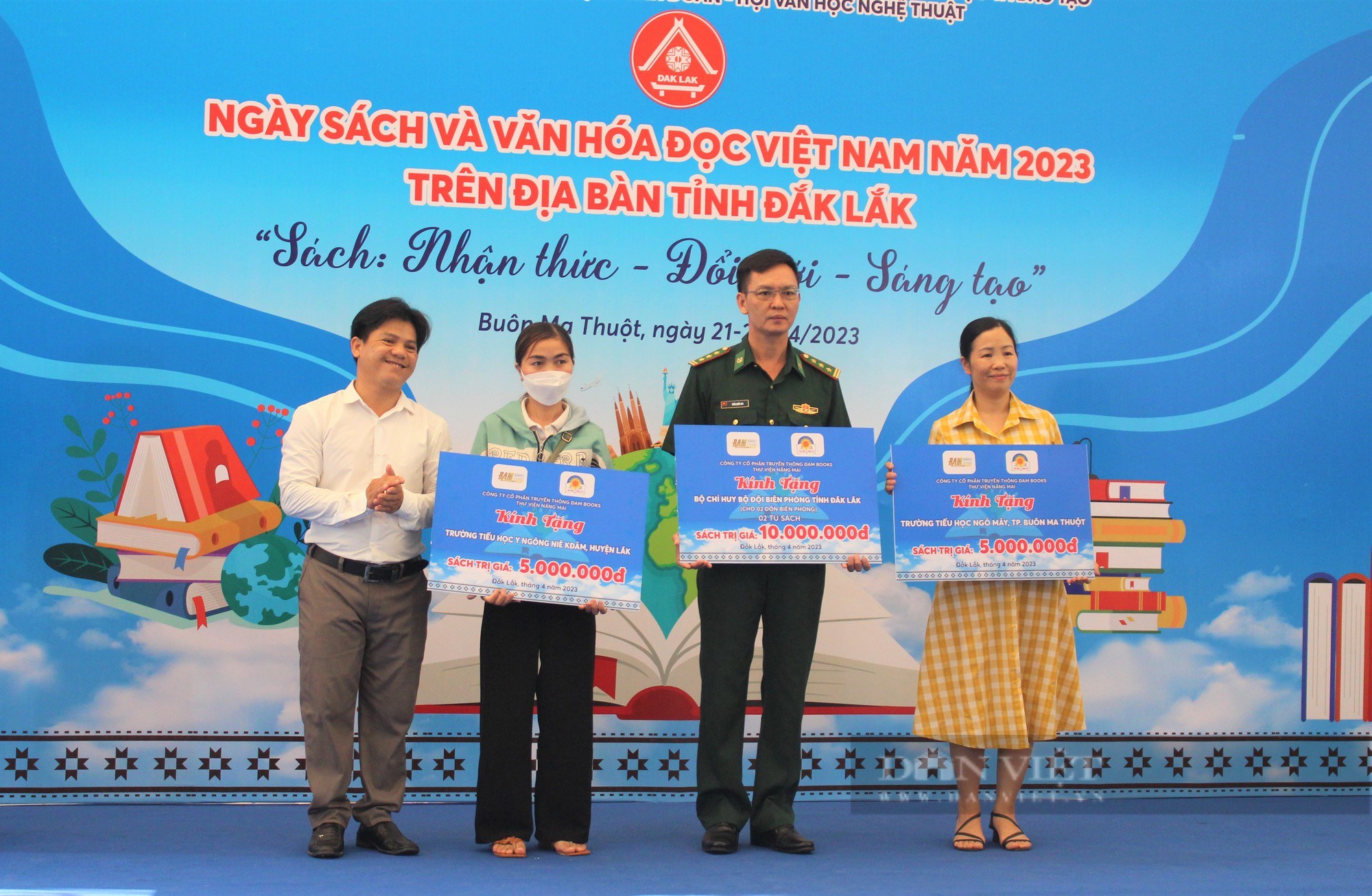 Đắk Lắk: Nhiều hoạt động hấp dẫn tại Ngày Sách và Văn hóa đọc Việt Nam 2023 - Ảnh 2.