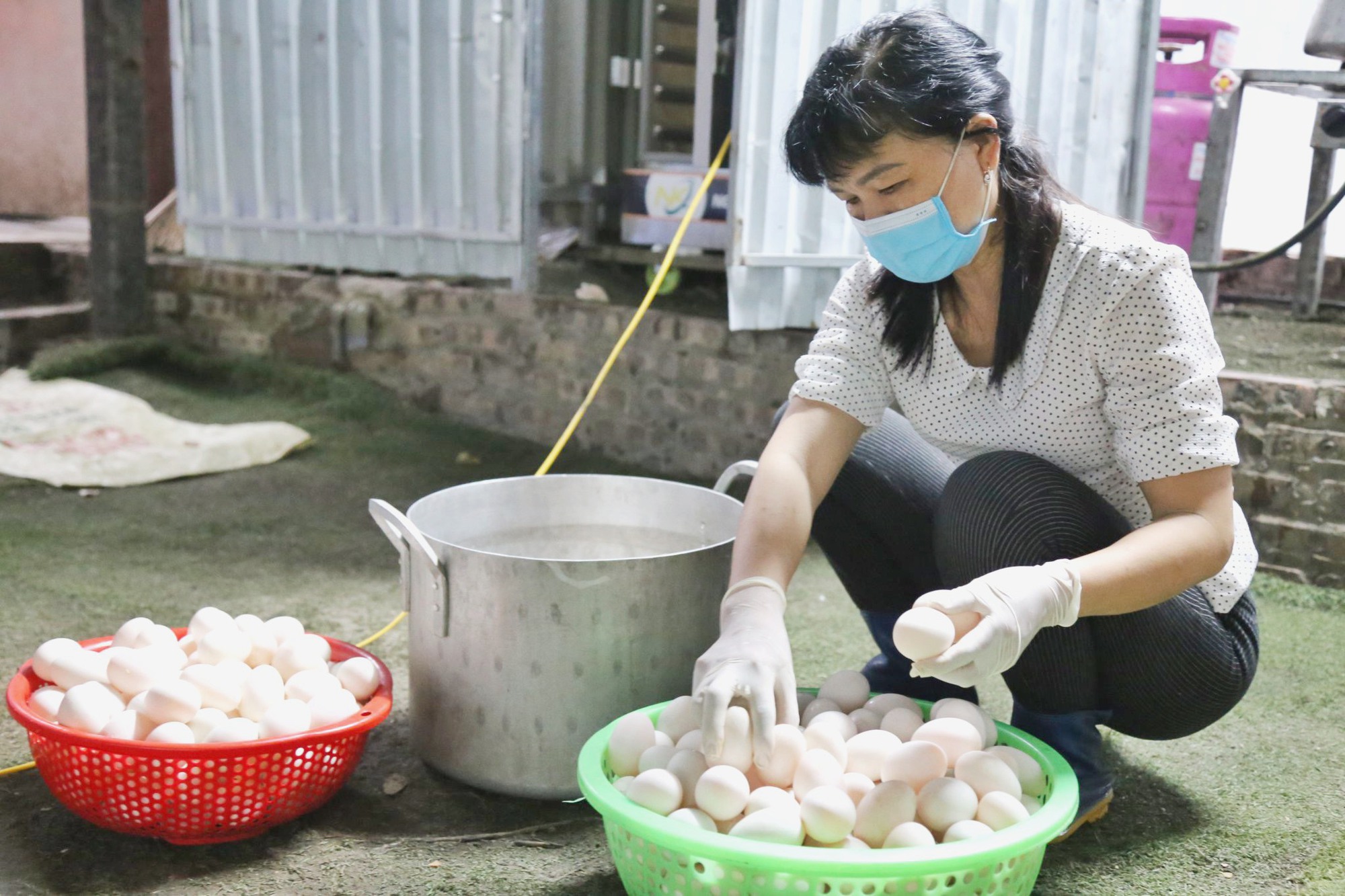 Cùng “Bữa cơm yêu thương” trao đi ngàn hy vọng, nhận triệu  tin yêu  - Ảnh 5.