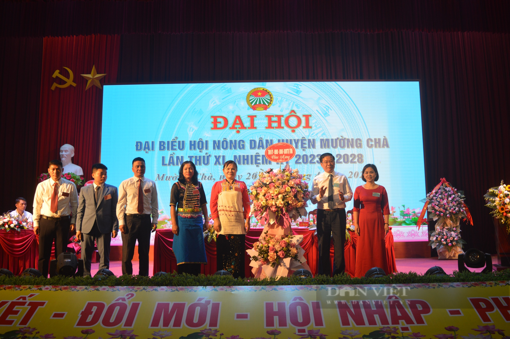 Điện Biên: Bà Lò Thị Bô được bầu tái đắc cử chức Chủ tịch Hội Nông dân huyện Mường Chà - Ảnh 2.
