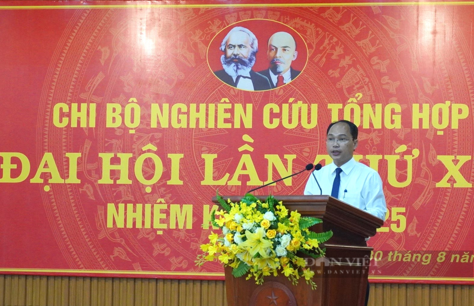 Quảng Trị bổ nhiệm 2 phó giám đốc sở - Ảnh 2.
