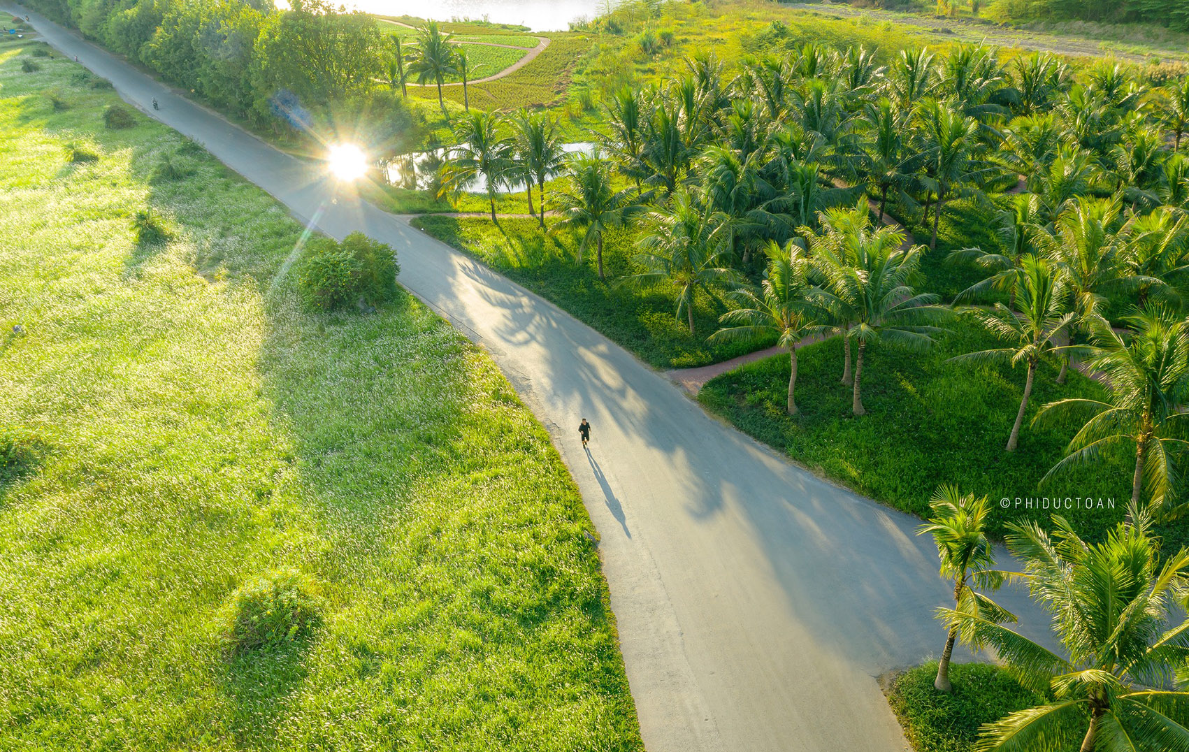 Trải nghiệm độc đáo tại cung đường Ecopark Marathon 2023 - Ảnh 7.