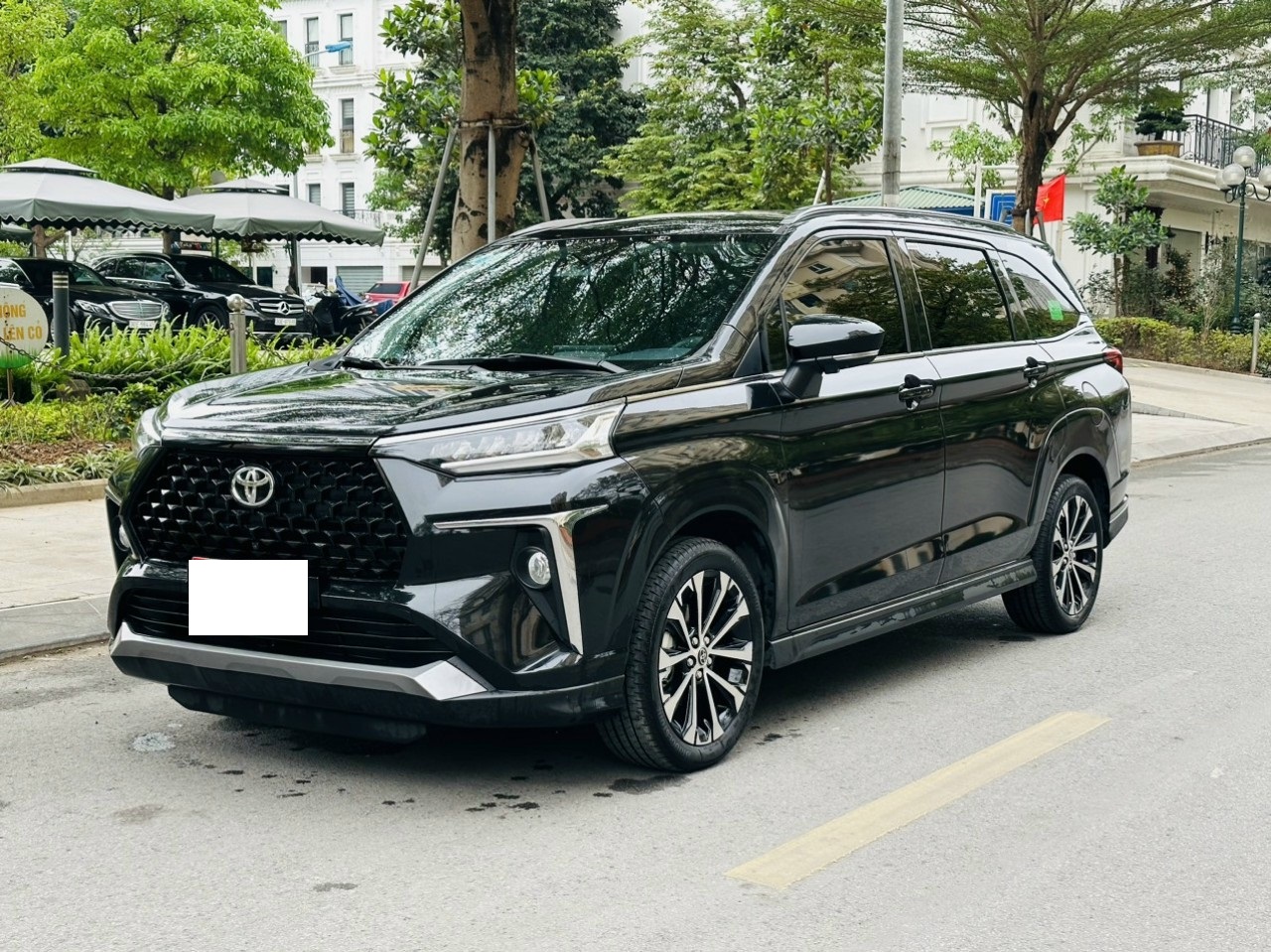Toyota Veloz Cross bộc lộ ưu nhược điểm sau 1 năm bán ra tại Việt Nam - Ảnh 1.