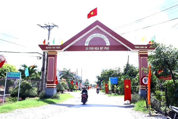 Đại hội điểm Hội Nông dân huyện Thủ Thừa (Long An): Nông dân đóng góp hơn 179.000m2 đất làm nông thôn mới - Ảnh 3.