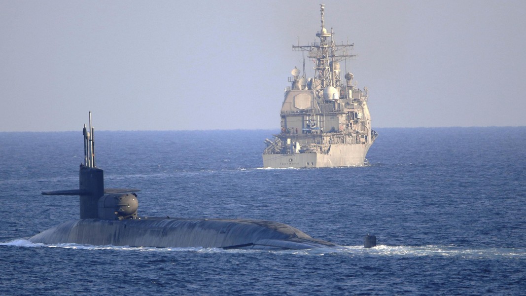 Iran &quot;bắt sống&quot; tàu ngầm chiến lược đáng sợ nhất của Mỹ - Ảnh 14.