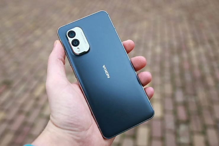 Nokia C300 giá rẻ bất ngờ  - Ảnh 1.