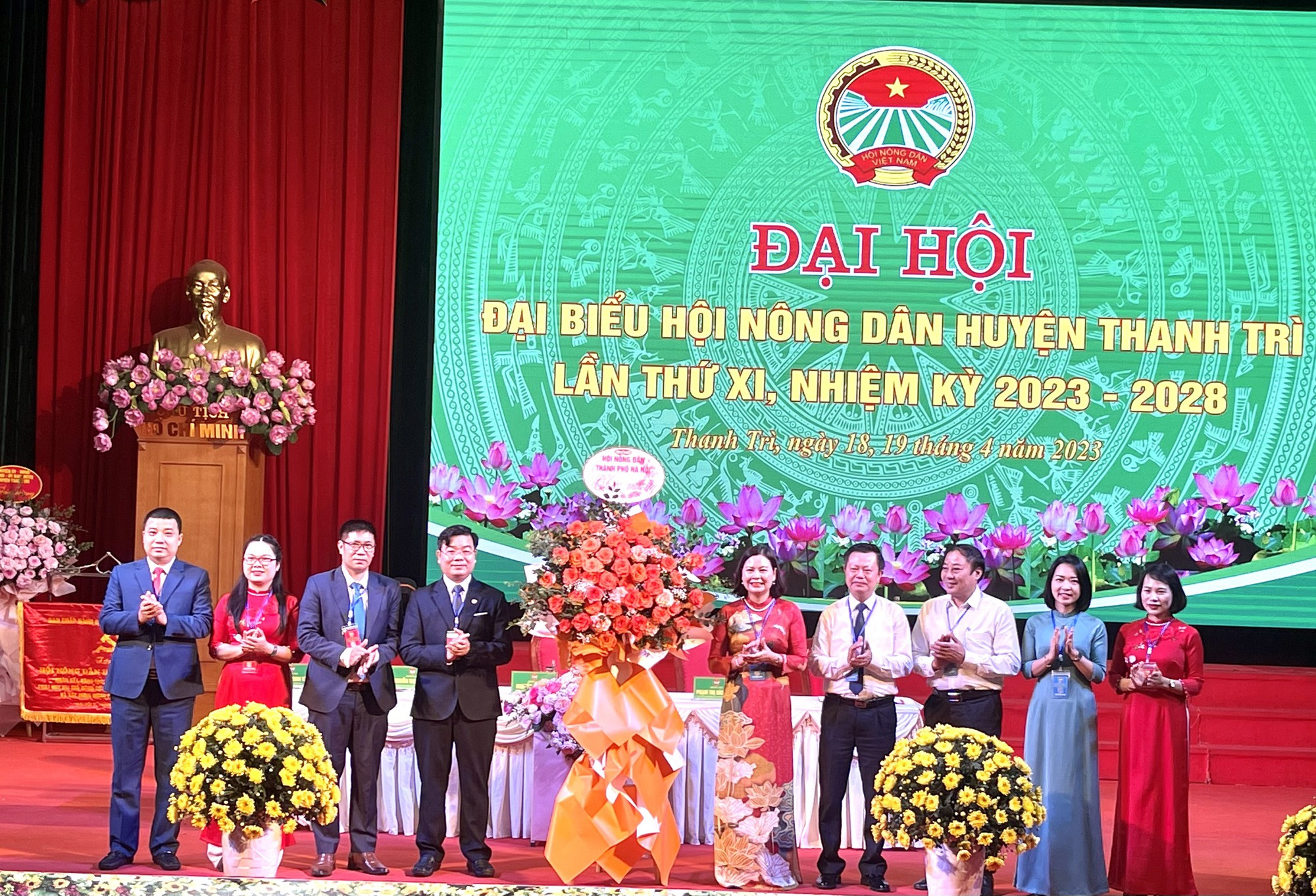 Hà Nội: Ông Nguyễn Sỹ Thành được bầu tái đắc cử chức Chủ tịch Hội Nông dân huyện Thanh Trì - Ảnh 1.