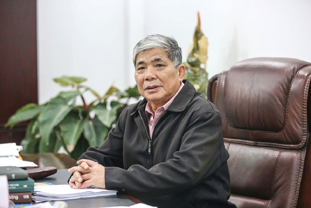 “Đại gia điếu cày” Lê Thanh Thản bị cáo buộc lừa dối 488 khách mua nhà - Ảnh 1.
