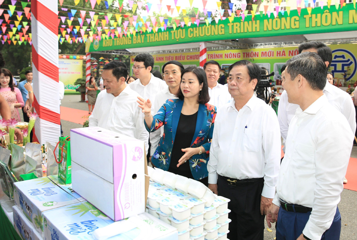 Bộ trưởng Lê Minh Hoan gợi ý Hà Nội phát triển các mô hình “bất động sản nông nghiệp” - Ảnh 1.
