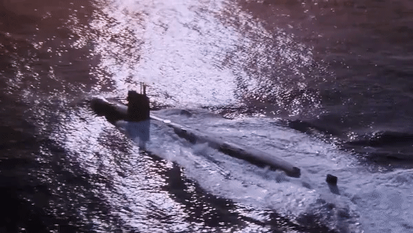 Sức mạnh tàu ngầm hạt nhân Mỹ bị Iran cáo buộc xâm phạm lãnh hải cách đây ít ngày - Ảnh 19.