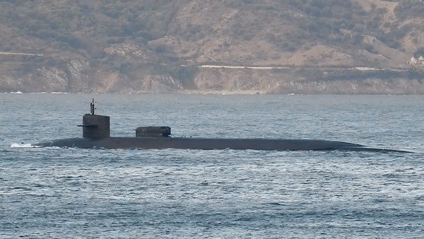 Sức mạnh tàu ngầm hạt nhân Mỹ bị Iran cáo buộc xâm phạm lãnh hải cách đây ít ngày - Ảnh 7.