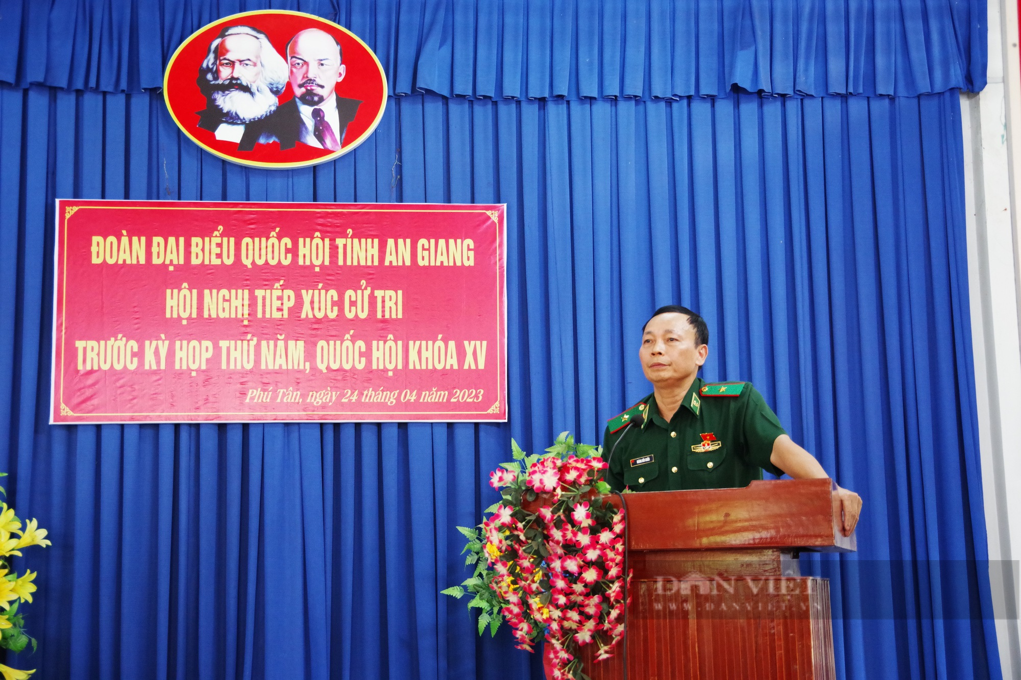Chủ tịch Hội NDVN và đoàn đại biểu Quốc hội tỉnh An Giang tiếp xúc cử tri huyện Phú Tân  - Ảnh 5.