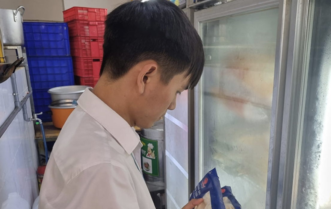 3 cơ sở kinh doanh ăn uống ở Đồng Nai bị buộc tạm dừng hoạt động - Ảnh 1.