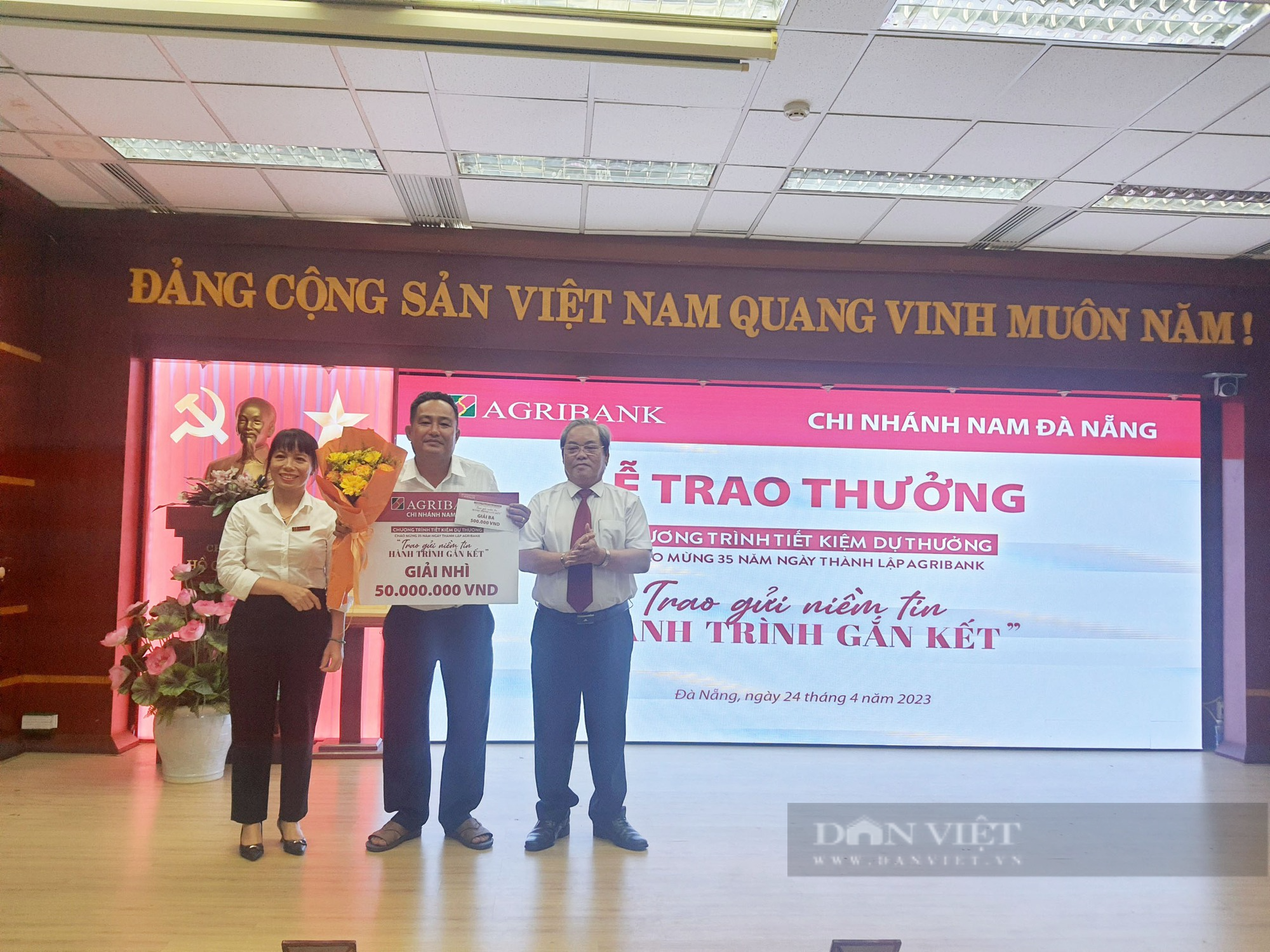 Agribank Nam Đà Nẵng trao giải thưởng Chương trình “Trao gửi niềm tin - Hành trình gắn kết” - Ảnh 2.