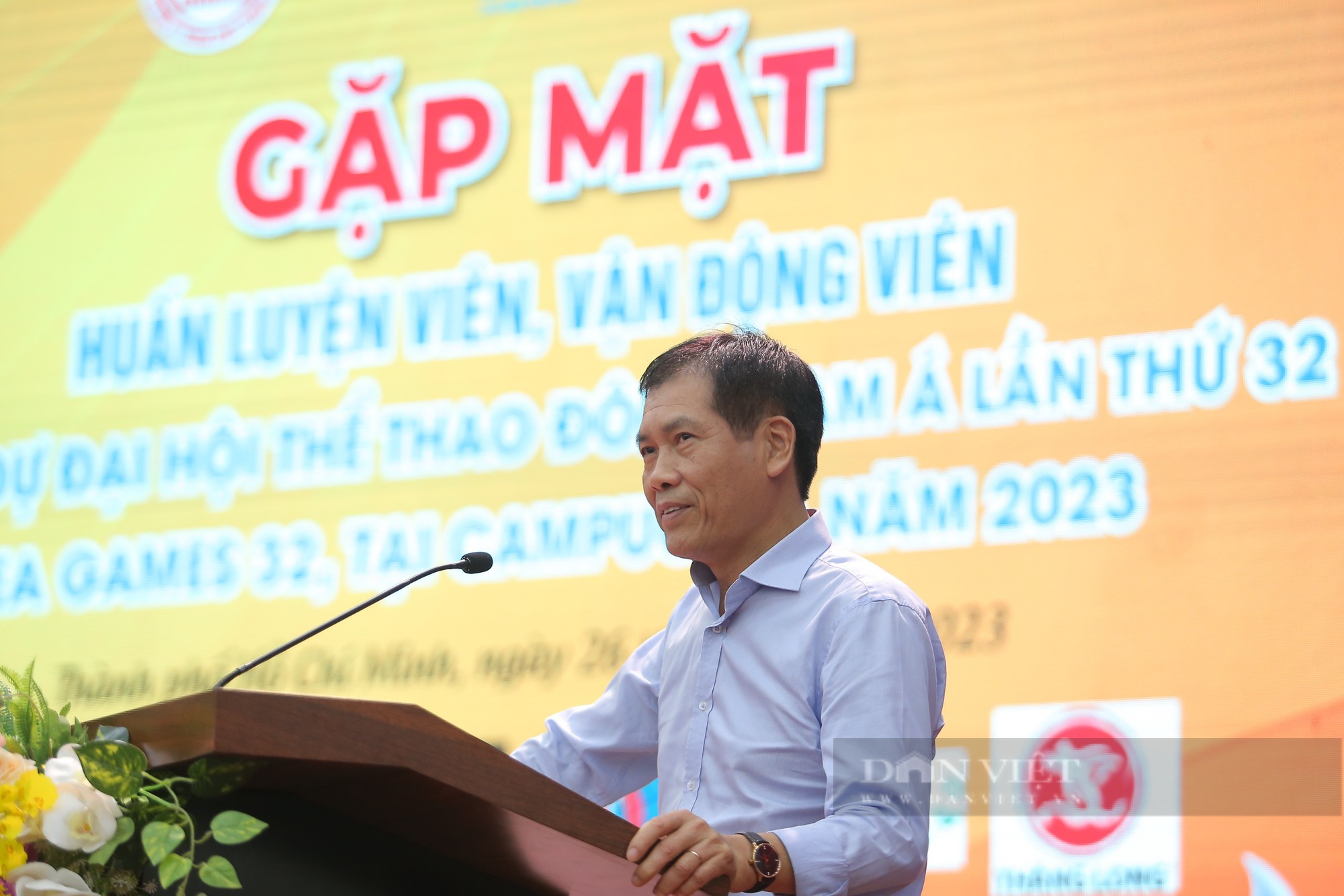 Đen Vâu tiếp lửa cho đoàn thể thao Việt Nam dự SEA Games 32 - Ảnh 7.