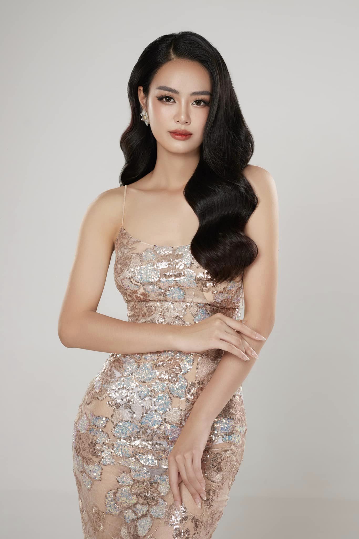 Nhan sắc xinh đẹp, quyến rũ của nữ thủ môn cao 1,76 m vào chung khảo Miss World Vietnam 2023 - Ảnh 1.