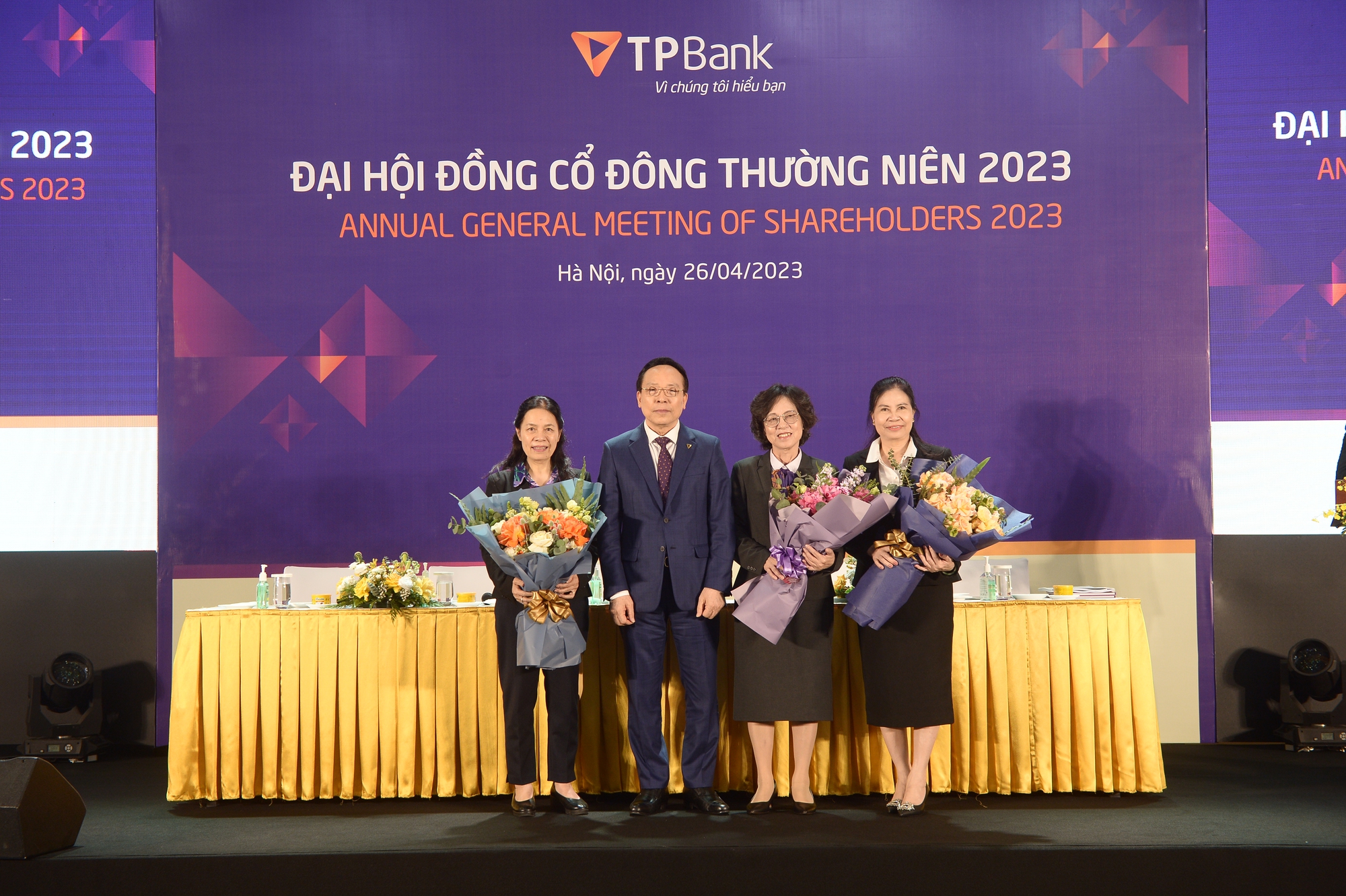 ĐHCĐ TPBank: Mục tiêu lợi nhuận 8.700 tỷ đồng, lộ diện thành viên Hội đồng quản trị nhiệm kỳ mới - Ảnh 4.