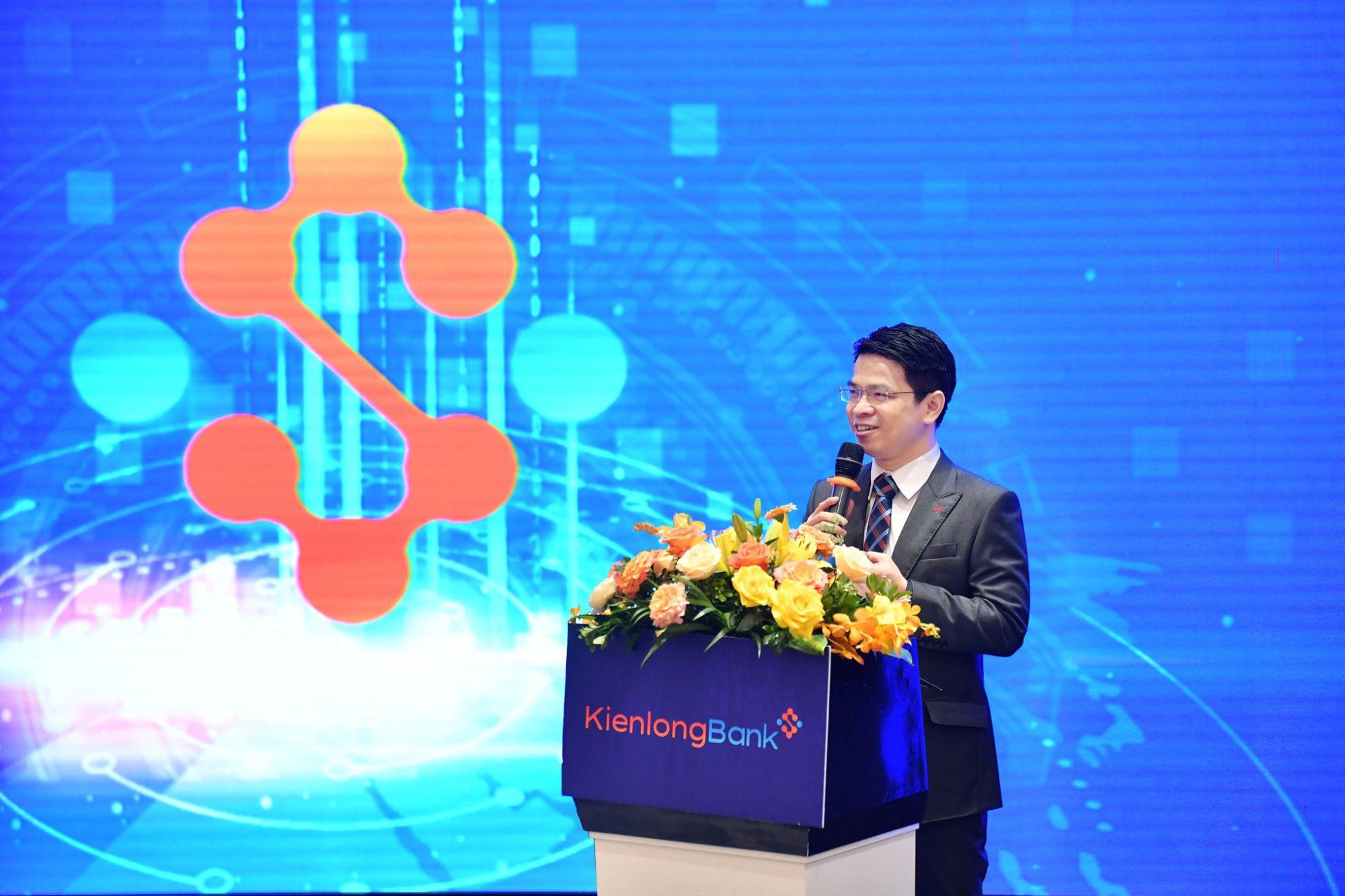 KienlongBank chuyển đổi thành công hệ thống Ngân hàng lõi – Core Banking - Ảnh 1.