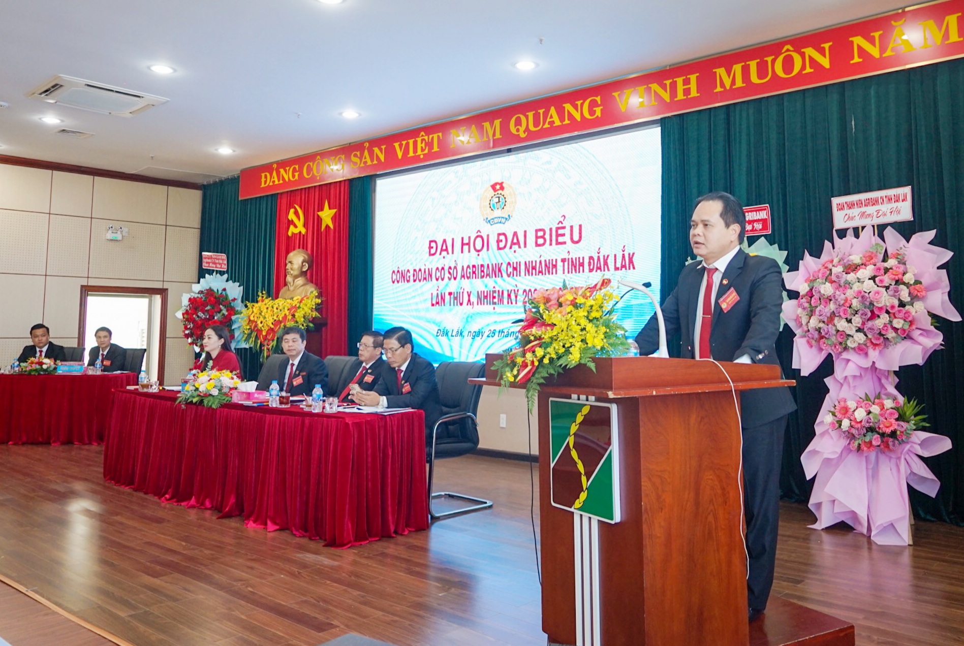 Đại hội công đoàn cơ sở Agribank tỉnh Đắk Lắk lần thứ X, nhiệm kỳ 2023-2028 - Ảnh 1.